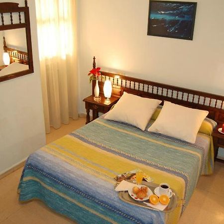 Hostal Los Infantes Salamanca Buitenkant foto